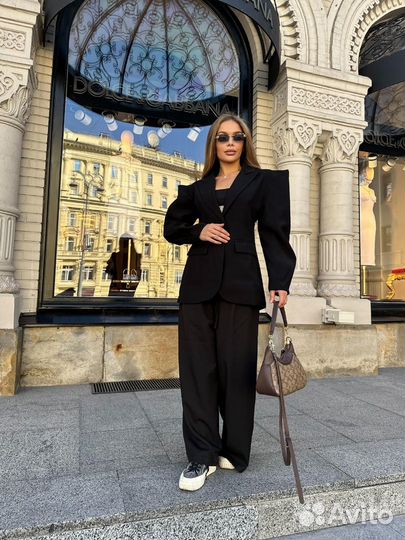Пиджак женский трендовый