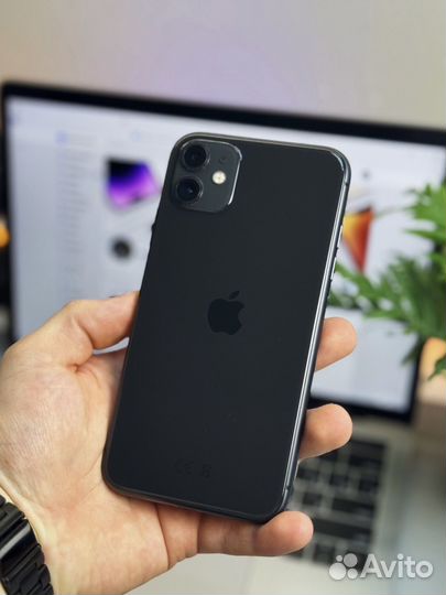 iPhone 11, 64 ГБ
