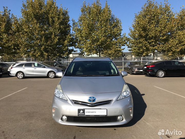 Toyota Prius Alpha 1.8 AT, 2012, 147 000 км