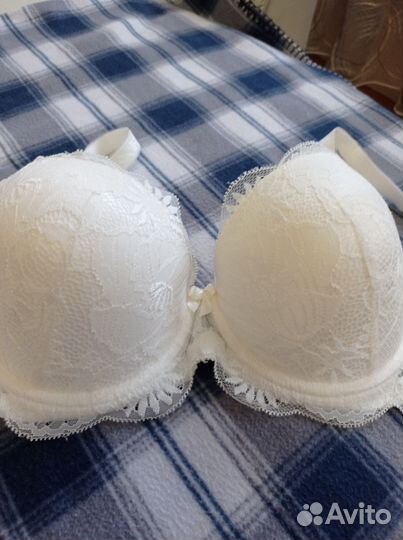 Бюстгальтер