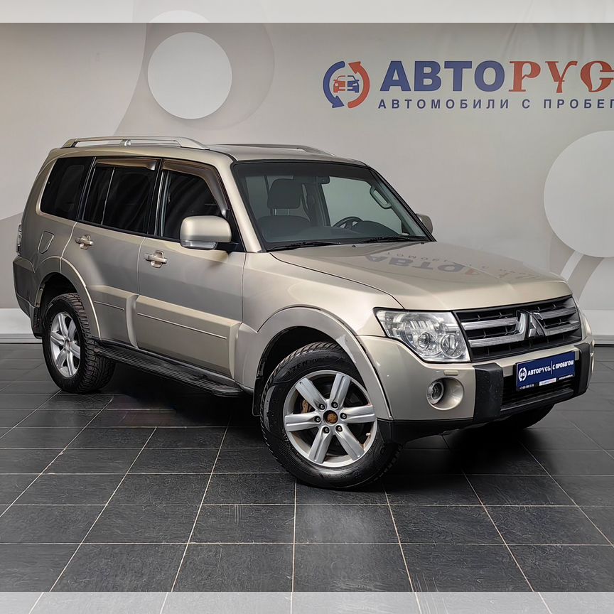 Купить Mitsubishi 🚘 от 180 000 ₽ в Новопетровском: 2 500
