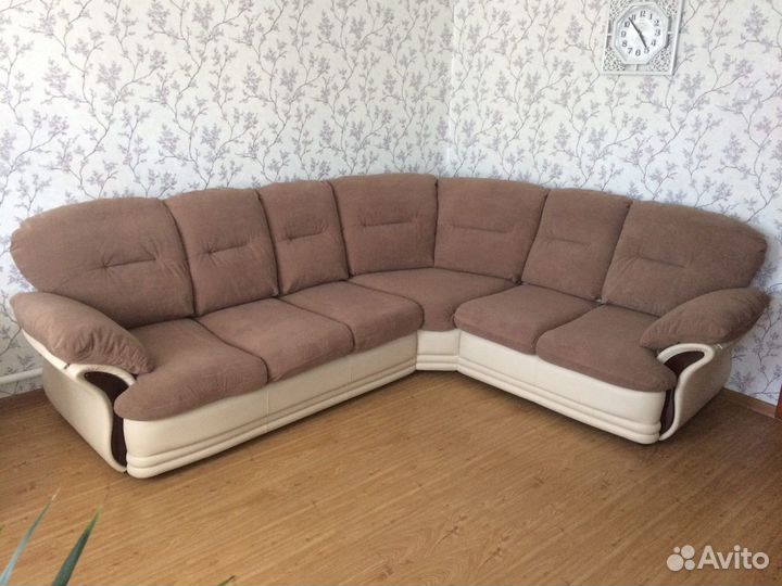 Перетяжка мягкой мебели