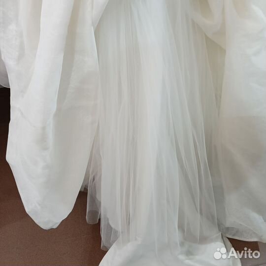 Отпаривание, и химчистка платьев