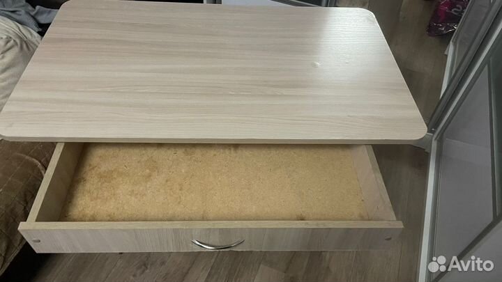 Кухонный стол бу