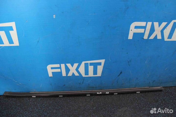 Молдинг стекла внешний Hyundai Solaris (Хендай Сол