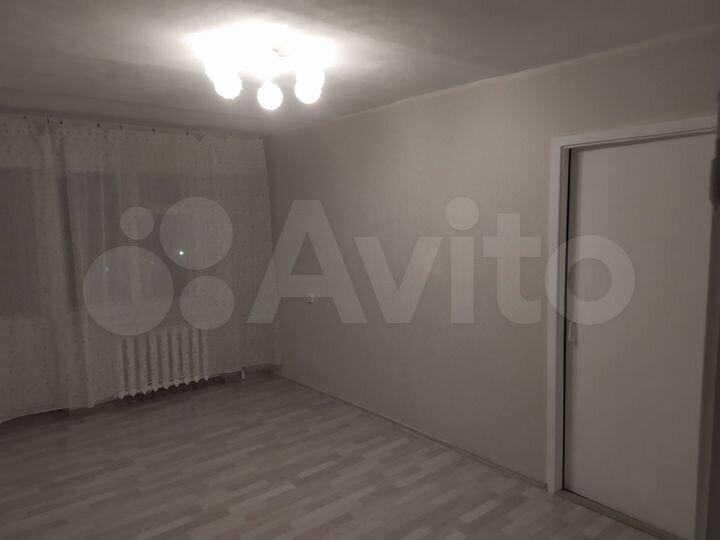 3-к. квартира, 52 м², 5/5 эт.