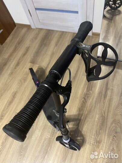 Самокат axelo town 7XL черный