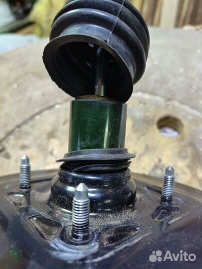 Вакуумный на Рено sandero