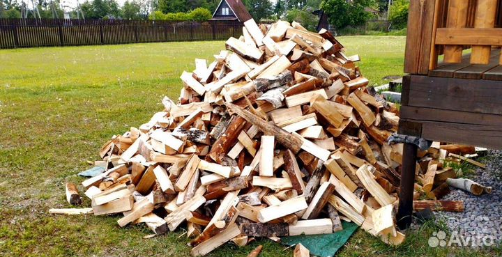 Дрова с доставкой в укладку любого объема