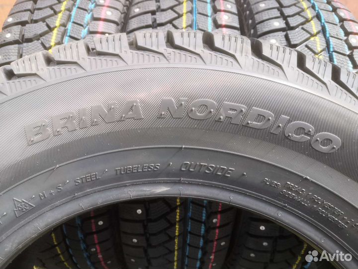Viatti Brina Nordico V-522 205/65 R15