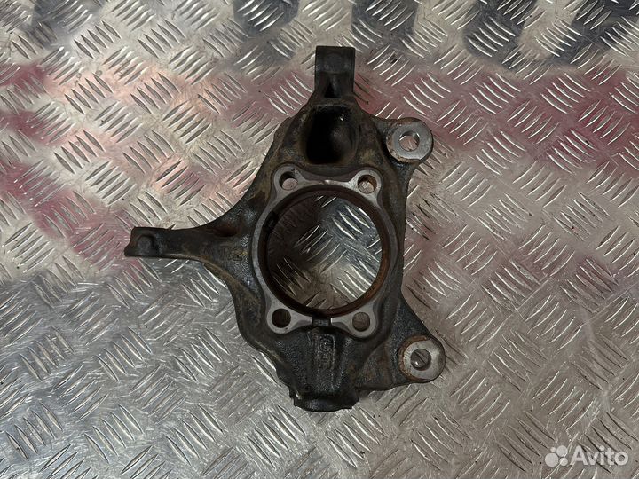 Кулак поворотный правый Mazda 6 GJ