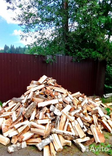 Дрова Березовые в наличии в Выборге