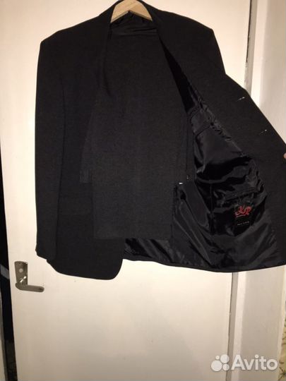 Мужской костюм