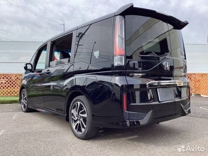 Honda Stepwgn Spada 1.5 AT, 2020, 28 000 км