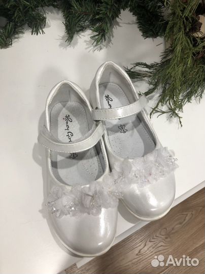 Платье нарядное для девочки 122-128