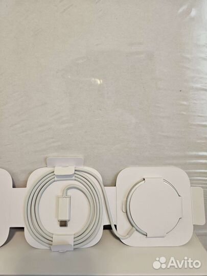 Беспроводная зарядка для iPhone