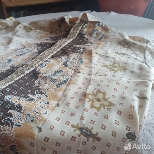 Рубашка Индонезия. Оригинал. р.56-58