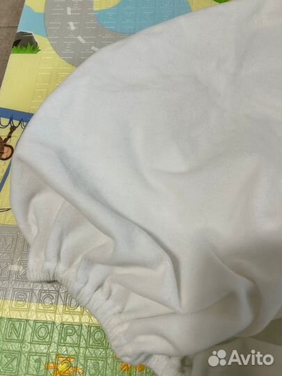 Простынь на резинке новая непромокаемая 60х120