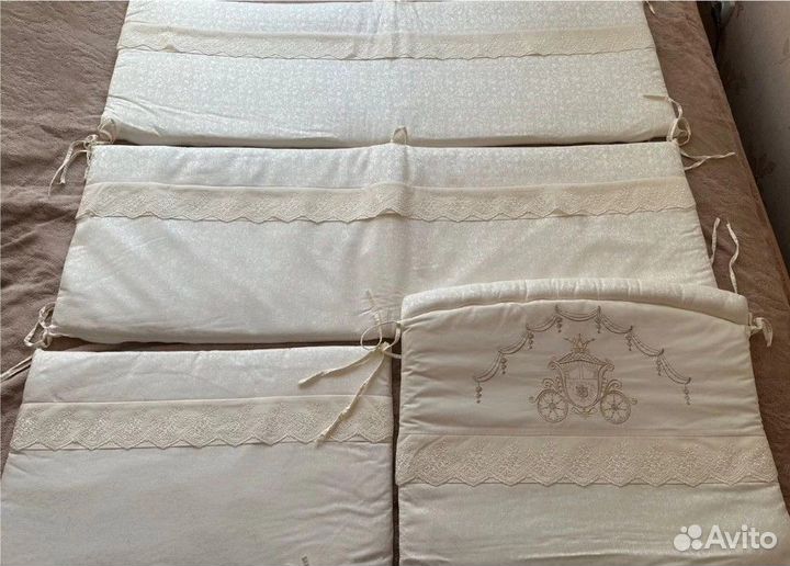 Комплект бортиков в детскую кроватку Lappetti