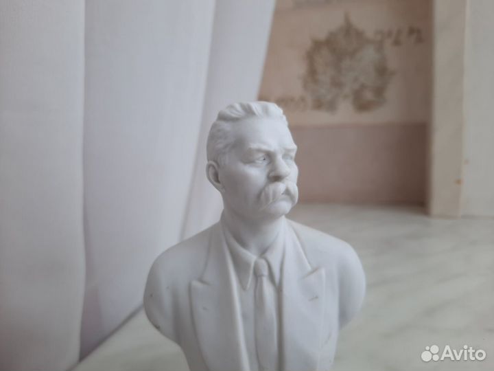 Статуэтка бюст Максим Горький фарфор бисквит, лф