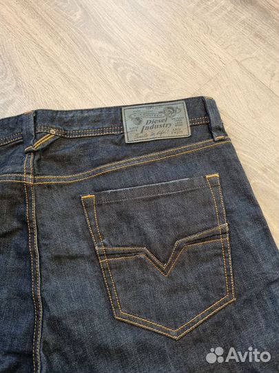 Джинсы Diesel Larkee