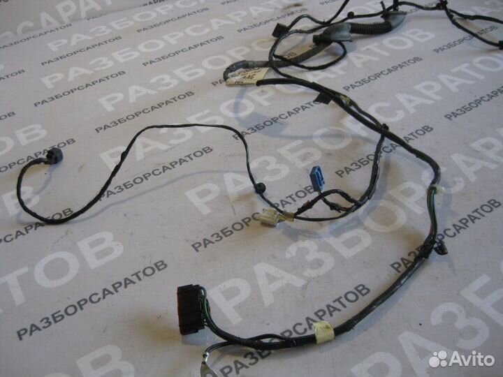 Проводка (коса) двери багажного отделения Ford