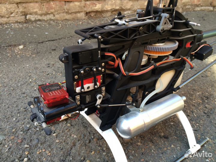 Р/у вертолет raptor 50 собранный с двс, с электр