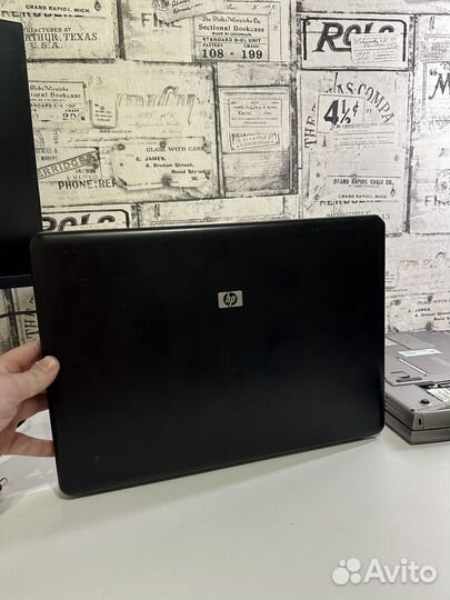HP 6830S intel T5670/1Gb/HD 3430/250Gb