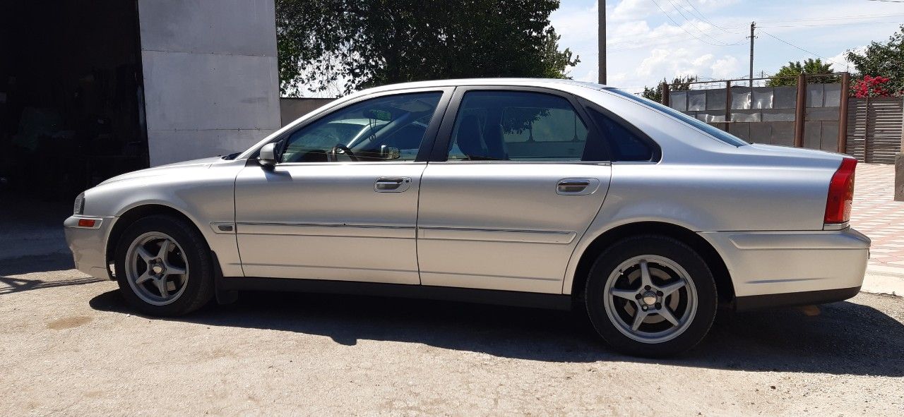Volvo S80: фото владельца