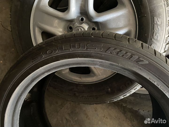 Kumho Solus KH17 225/45 R18