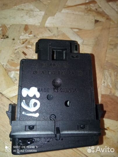 Кнопка корректора фар Mercedes Benz ml 163