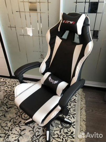 Компьютерное кресло Boss с функцией массажа