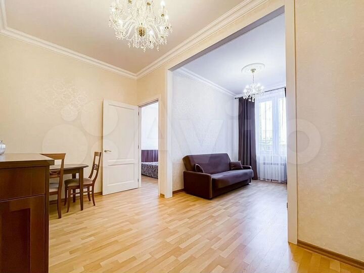 2-к. квартира, 56 м², 6/6 эт.