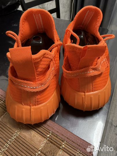 Кроссовки Изи