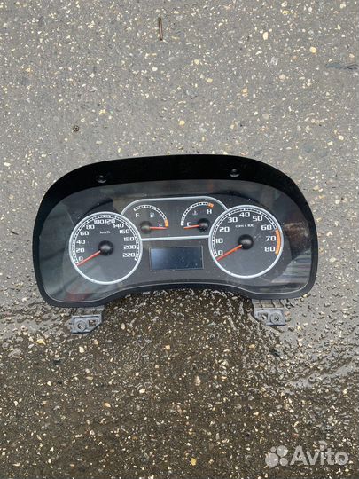 Щиток приборов Fiat Albea