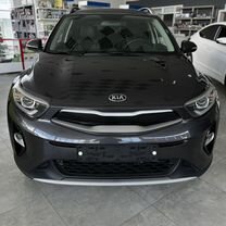 Kia Stonic 1.6 AMT, 2018, 29 000 км, с пробегом, цена 2 350 000 руб.