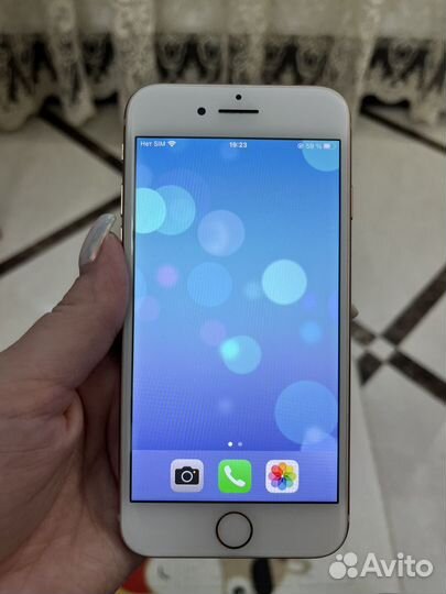 iPhone 8, 64 ГБ