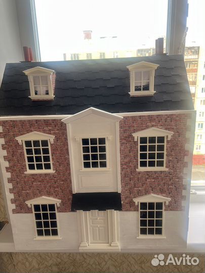 Домик кукольный