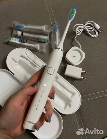 Электрическая зубная щетка новая объявление продам