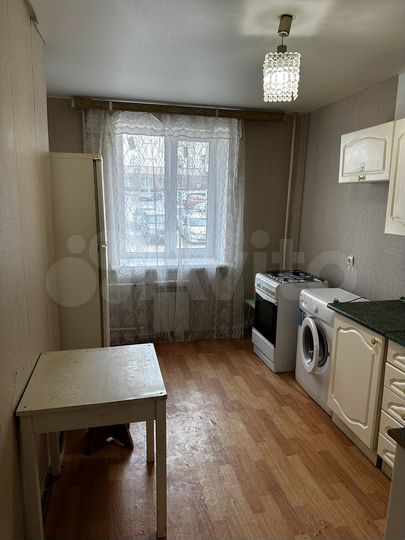 1-к. квартира, 37,2 м², 1/10 эт.