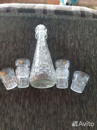Набор графин и рюмки