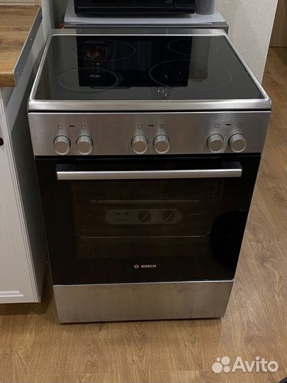 Плита электрическая стеклокерамика с духовкой