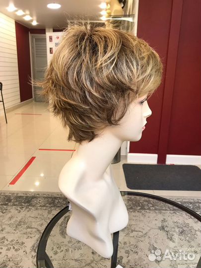 Искусственный парик Club 10 Ellen Wille