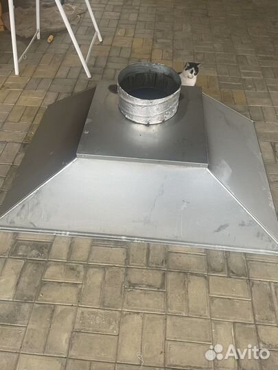 Зонт вытяжной