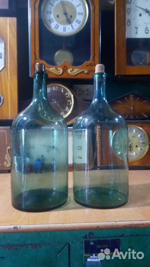 Стеклянная бутыль объемом 30 л