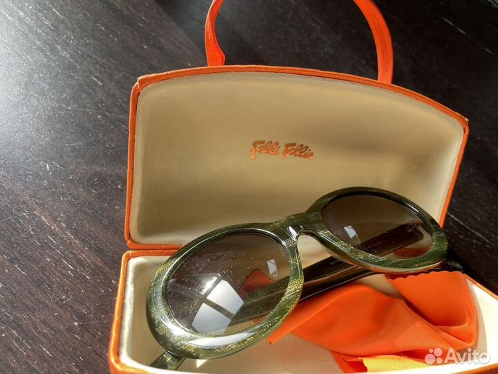 Солнцезащитные очки