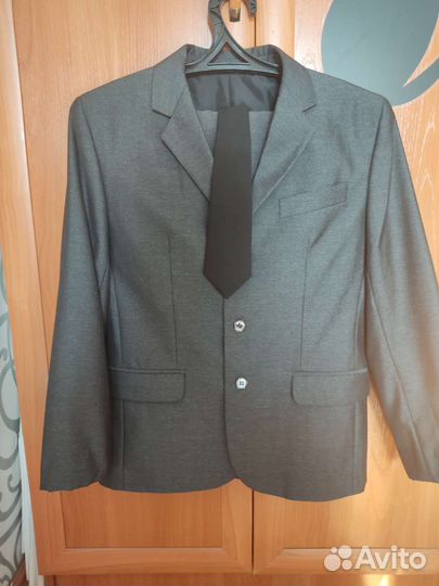 Школьный костюм 164