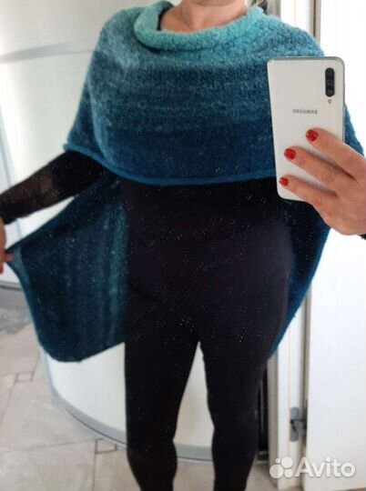 Палантин- пончо, самосвязанный, новый