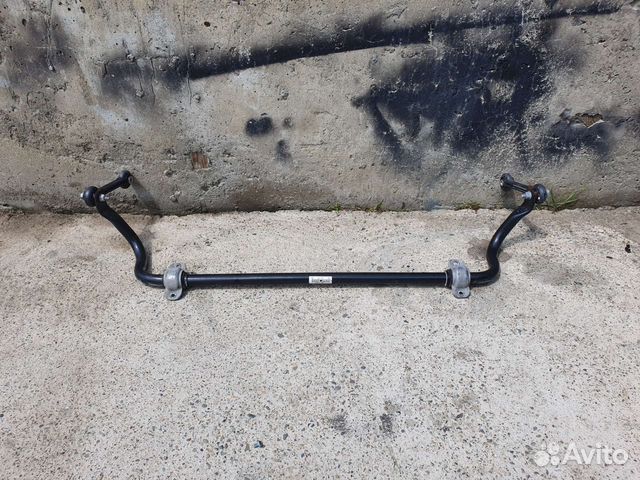 Стабилизатор передний для Audi A8