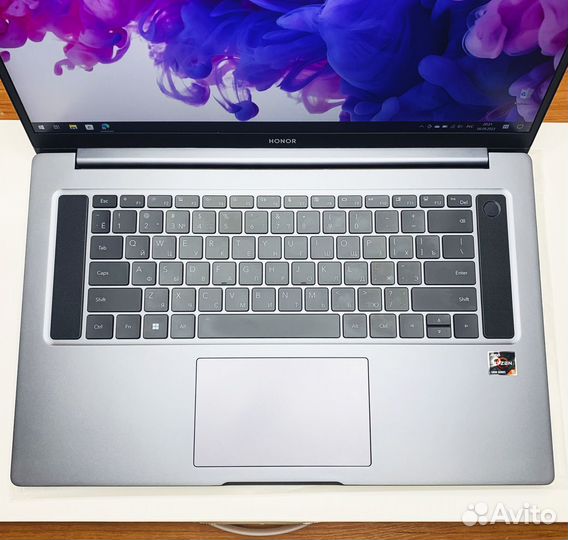 Honor MagicBook 16 Ryzen 5 5600H 16GB 512GB